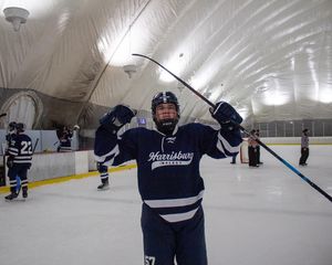 Image post by @pennstateharrisburghockey on Instagram