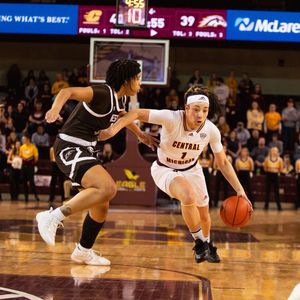 Image post by @cmuwbball on Instagram