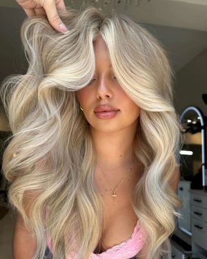 Image post by @behindthechair_com on Instagram