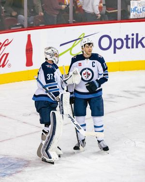 Image post by @nhljets on Instagram