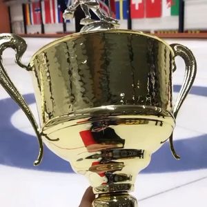 Image post by @worldcurling on Instagram