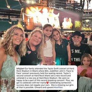 Image post by @HardRockStadium on Twitter