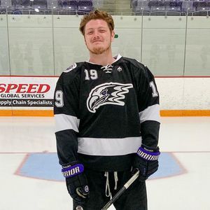 Image post by @hockeyhousepod on Instagram