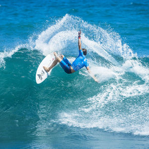 Image post by @wsl.qs on Instagram