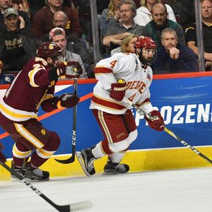 Image post by @du_hockey on Instagram