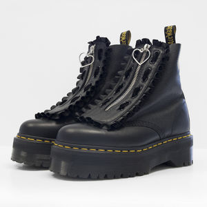 Image post by @drmartensofficial on Instagram