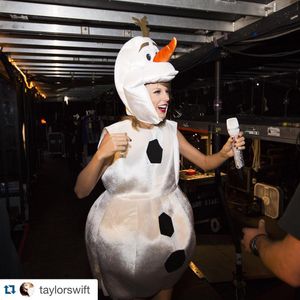 Image post by @rjstadium on Instagram