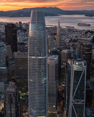 Image post by @onlyinsf on Instagram