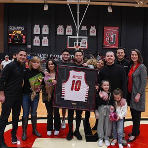 Image post by @seattleumbb on Instagram