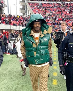 Image post by @new_era8 on Instagram