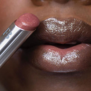 Image post by @fentybeauty on Instagram