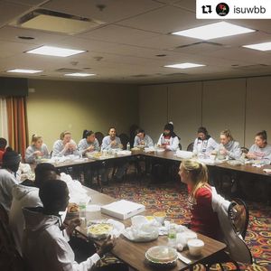 Image post by @isuredbirds on Instagram