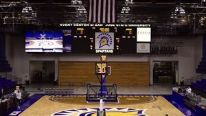 Video post by @sanjosestatewbb on Twitter