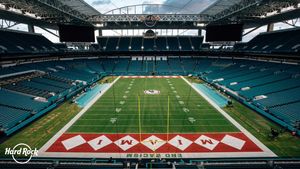 Image post by @HardRockStadium on Twitter