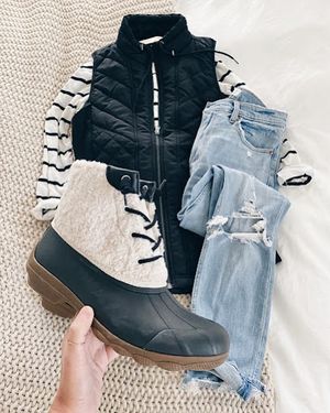 Image post by @dsw on Instagram