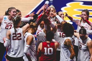 Image post by @OU_Volleyball on Twitter