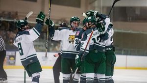 Image post by @bobcatshockey on Instagram