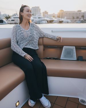Image post by @aviaraboats on Instagram