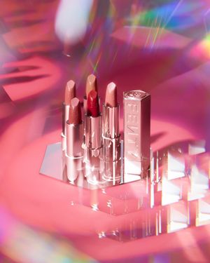 Image post by @fentybeauty on Instagram