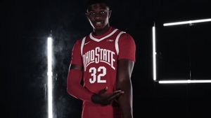 Video post by @ohiostatehoops on Twitter