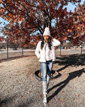 Image post by @nikkimkraemer on Instagram