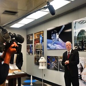 Image post by @nasaartemis on Instagram