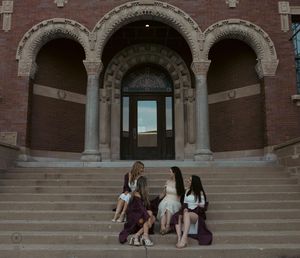 Image post by @eleniwithacamera on Instagram