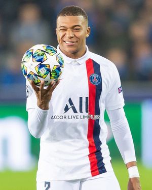 Image post by @k.mbappe on Instagram