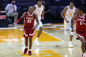 Image post by @SouthoftheLine1 on Twitter