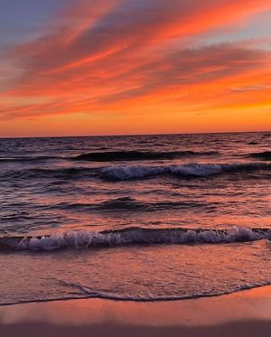 Image post by @southwalton on Instagram