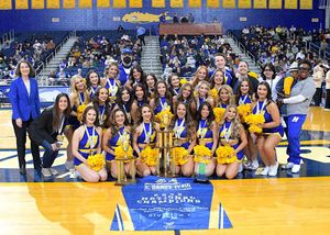 Image post by @hofstradanceteam on Instagram