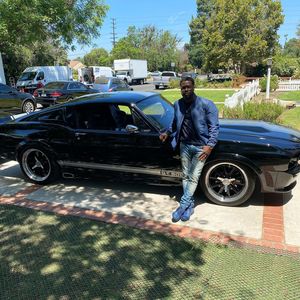 Image post by @kevinhart4real on Instagram