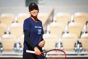 Image post by @donnavekic on Instagram