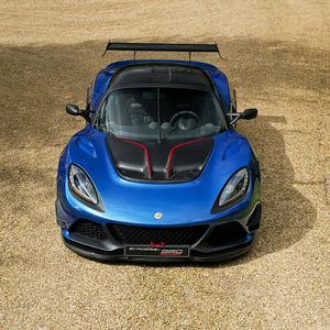 Image post by @lotuscars on Instagram