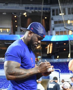 Image post by @mlbcuba on Instagram