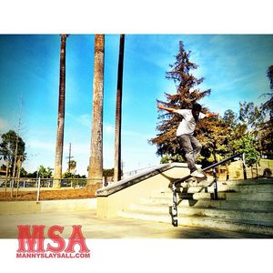 Image post by @mannysantiago on Instagram