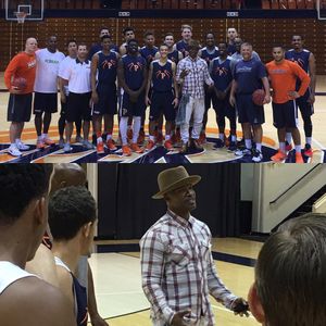 Image post by @pepperdinehoops on Instagram