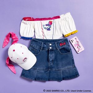 Image post by @shein_us on Instagram