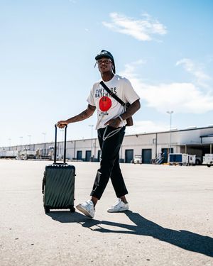 Image post by @deandrehopkins on Instagram