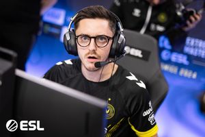 Image post by @eslcs on Instagram