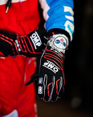 Image post by @mahindraracing on Instagram