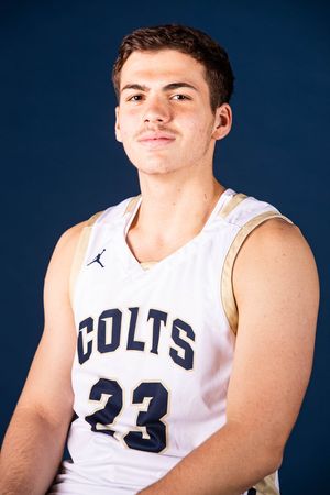 Image post by @colt_basketball on Twitter