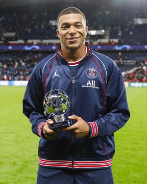 Image post by @psg on Instagram