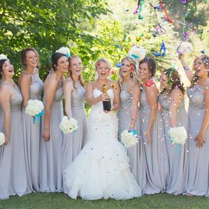 Image post by @theknot on Instagram