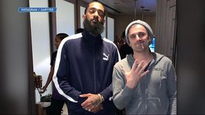 Image post by @richeisenshow on Instagram