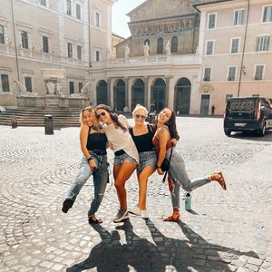 Image post by @evamadarang on Instagram