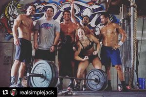 Image post by @dellespeegle on Instagram