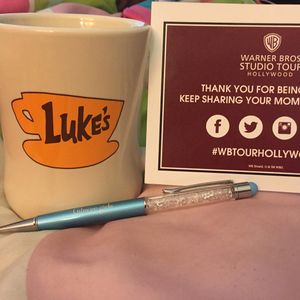 Image post by @gilmoregirlsonly on Instagram