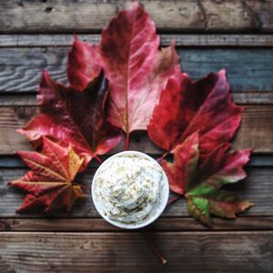 Image post by @starbucks on Instagram