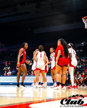 Image post by @officialsemowbb on Instagram